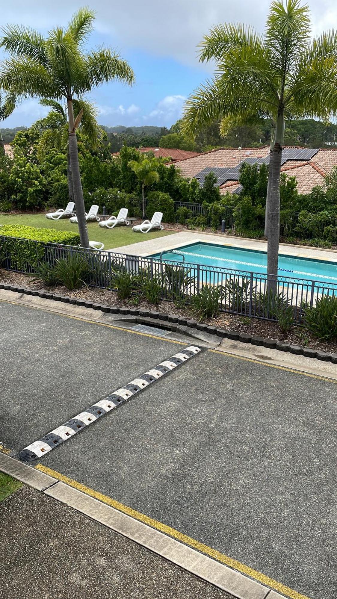Guest house Easy Next To Bond